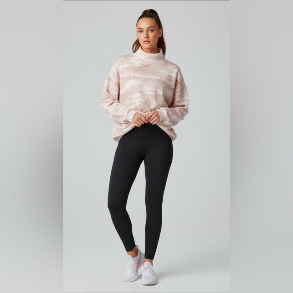 AEO - NWTO Camo Oversized Turtle Neck Sweatshirt.
